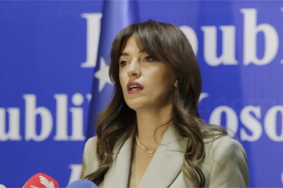 Haxhiu: Heqja fusnotës në fjalën“Kosovo” korrigjon një padrejtësi ndaj shtetit tonë*