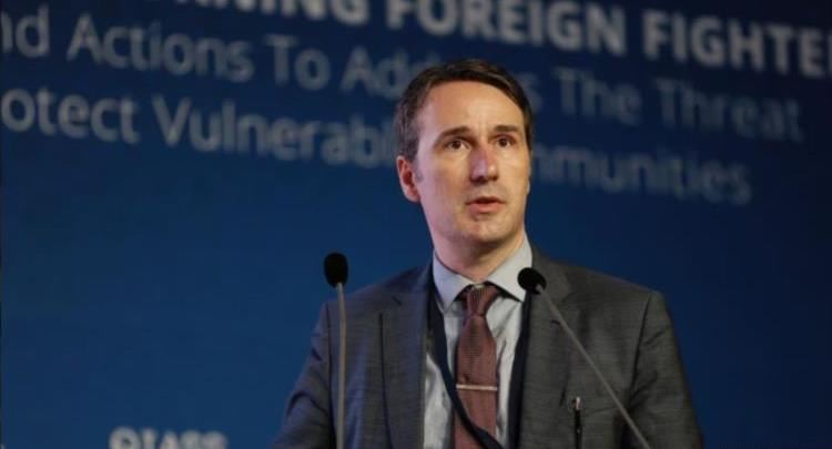 Bllokada në Kuvend dhe insistimi për Albulena Haxhiun, Shtuni: Vetëpengmarrje politike, Kurti s’i ka votat për qeverinë