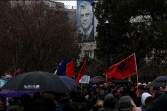 Reuters: Tribunali për krime lufte do të shpallë aktgjykimin ndaj Thaçit, ‘ngjarje tektonike’ në Kosovë