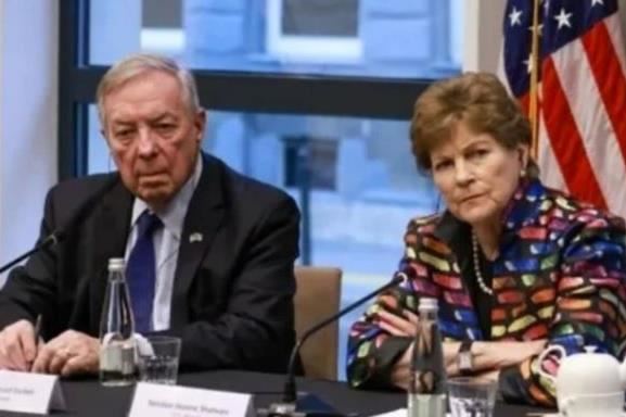 Senatori amerikan: Kosova propozoi marrëveshje financiare për ta bërë Bondsteelin bazë të përhershme të SHBA-së