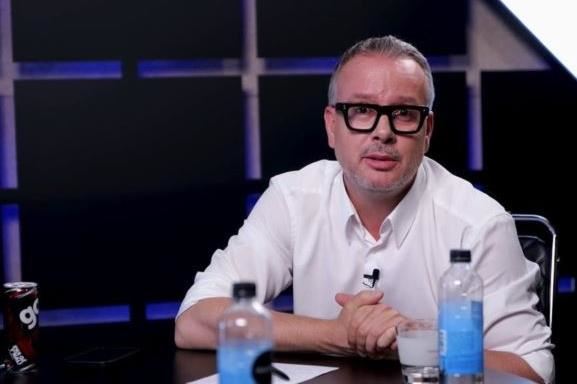 Mesazhi i Kajtazit: Mediat në Kosovë nuk mbyllen, pavarësisht çka mendon KPM e Kurti