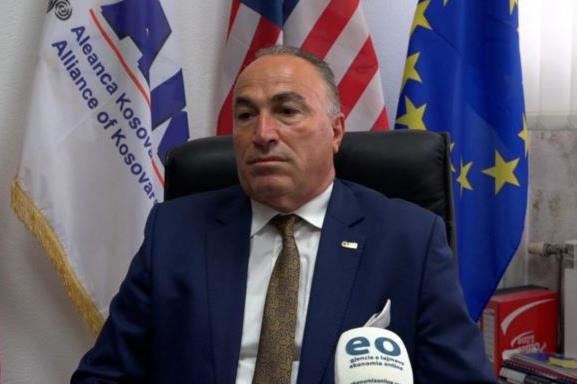 AKB: Rritje në letra e varfëri në jetë, qytetarët dhe bizneset nuk jetojnë me statistika