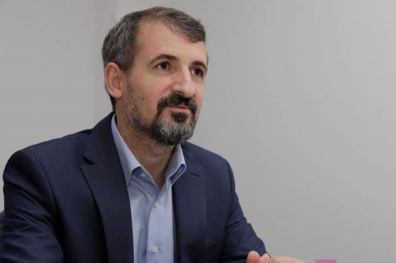 Miftaraj: Çfarë kuptimi ka të votosh qeverinë e të shkojmë në zgjedhje pas 60 ditësh