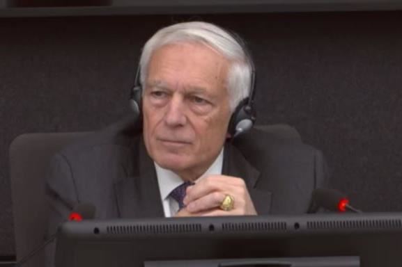 Gjenerali Clark: Pas vrasjes së familjes Jashari, më thanë se shqiptarët do të kundërpërgjigjeshin