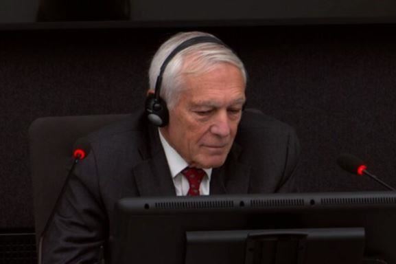 Clark godet sërish: Isha i përgatitur për çdo sulm që Serbia mund t’ia bënte Kosovës