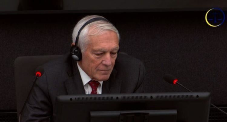 Clark godet sërish: Isha i përgatitur për çdo sulm që Serbia mund t’ia bënte Kosovës