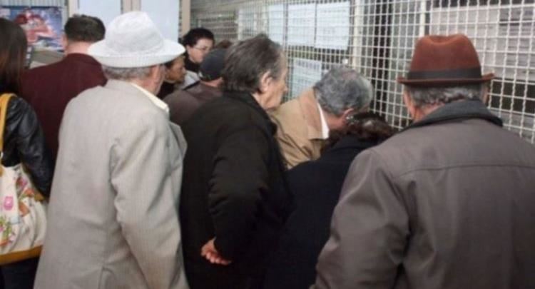 Pensionistët kërkojnë heqjen e plotë të obligimit për paraqitje fizike