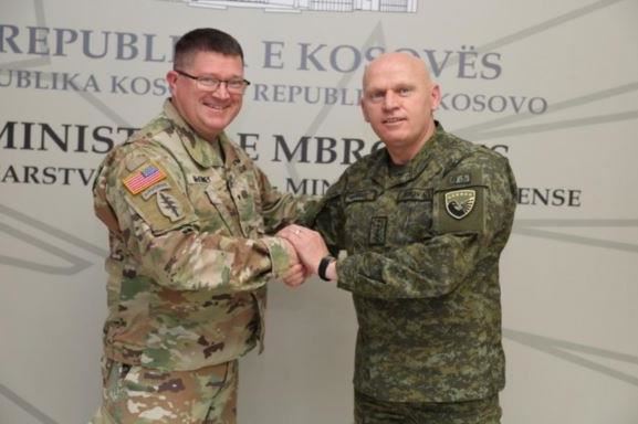 Komandanti i FSK-së pret në takim përfaqësuesin e lartë të USEUCOM-it