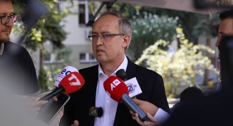 Hoti kërkon mbledhjen urgjente të Kuvendit pas aktgjykimit të Speciales