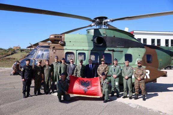 Forca Ajrore shqiptare dërgon për herë të parë kontingjentin në misionin e KFOR-it në Kosovë