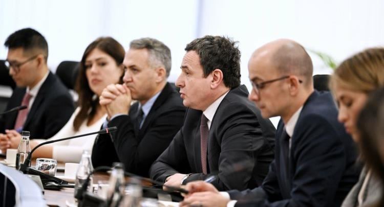 Kurti priti në një takim shefin e zyrës së BE-së, atë të EULEX-it, ambasadorë të shteteve anëtare