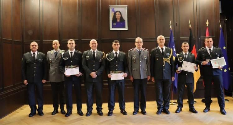 Kadetët e FSK-së shkëlqejnë në Gjermani: Një sukses që nderon Kosovën!