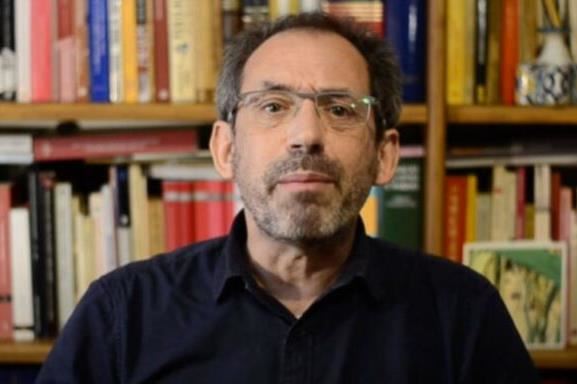 Profesori spanjoll: Ndërkombëtarët e ndëshkuan Thaçin më ashpër se secilin serb që synoi gjenocid, vështirë të mbështetet vendimi i Hagës