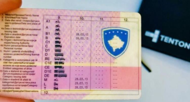 Marrja e patentëshoferëve me ryshfet, arrestohen katër ekzaminerë