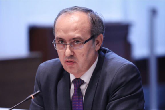 Hoti kërkon reagim qytetarë ndaj qeverisë për gazin amerikan: Kosova nuk guxon të largohet nga rruga që e ka sjellë deri këtu