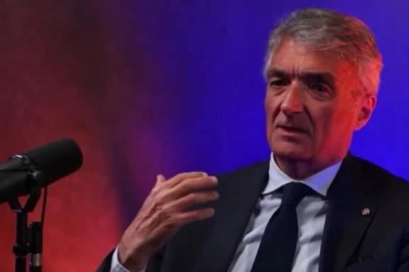 Vlahoviq: Pranimi i mbi 100 mijë refugjatëve nga Kosova, kthesa që e distancoi Malin e Zi nga politika e Millosheviqit