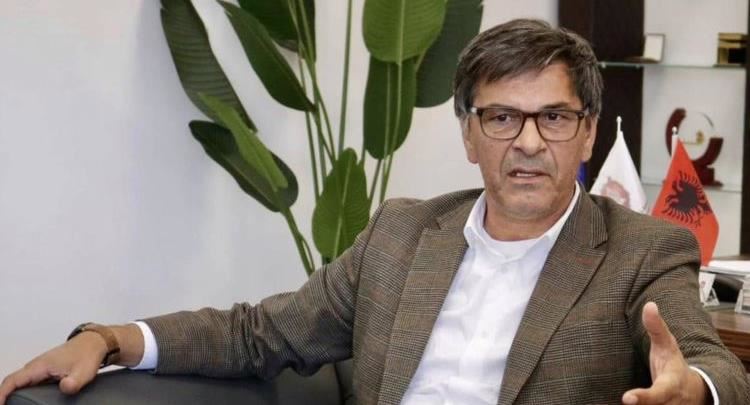 Kryeziu: Të propozohet një kabinet me 20 ministra, burokraci e keqpërdorim i pushtetit