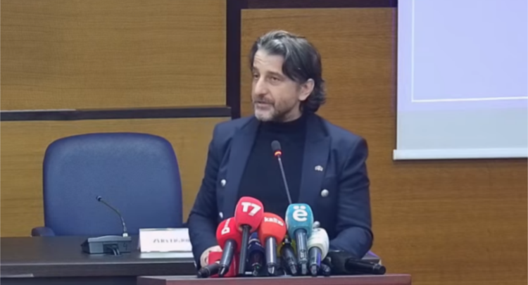 Seanca në Komunë për buxhetin, Rama: Asnjë kalkulim politik, fondet veç për funksionalizimin e ndërmarrjeve