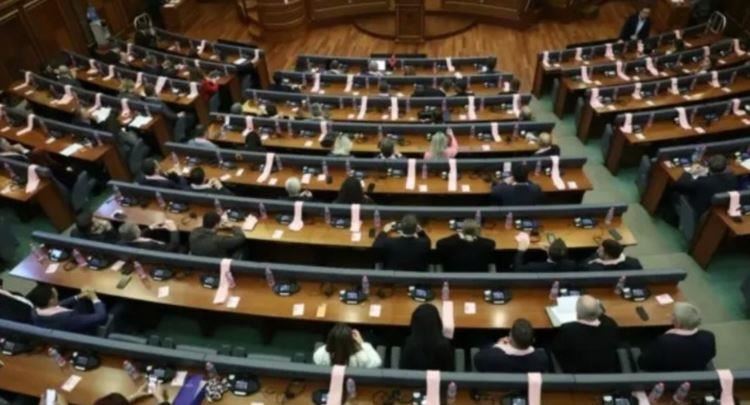 Formohet Komisioni hetimor parlamentar për rastin e Arlinda Zekajt