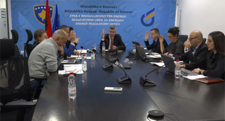 Tarifat e energjisë elektrike mbeten të pandryshuara deri në vendimin përfundimtar të ZRRE’së