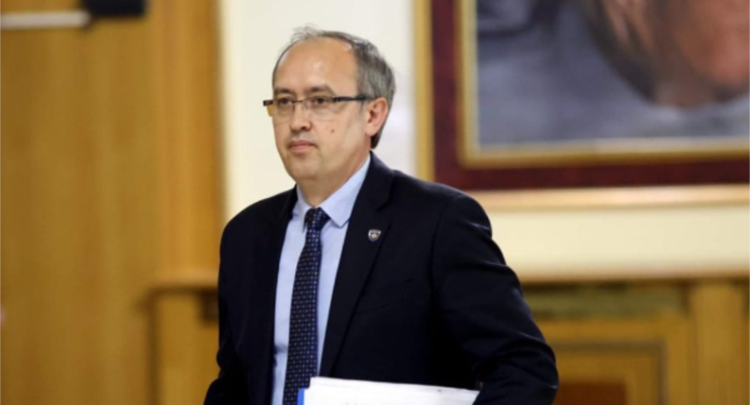 Hoti për ZRrE-në: Nuk e di në çfarë agjende janë futur ata dhe Qeveria, po i dëmtojnë bizneset e Kosovës
