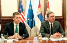 Gjuriq telefonon Sekretarin e Përgjithshëm të OKB-së për t’i kërkuar lirimin e Popoviqit të arrestuar në Kosovë