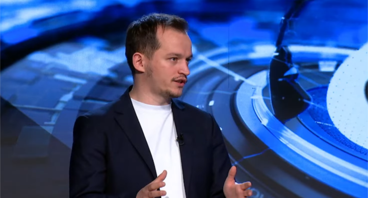 Cakolli: Kosova s’mund të mbetet pafundësisht me ushtrues detyre në postin e Presidentit