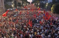 Protesta/40 ditë revoltë dhe qëndresë, qytetarët nuk dorëzohen! Çdo ditë mijëra në shesh dhe rrugë: Rama jep dorëheqjen