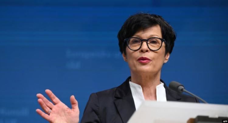Shqipëria mbyll 3 kapitujt e parë, Marta Kos: Sot një Super e Martë!