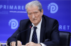 Berisha për dëshminë e Rubin në Hagë: Më shqetëson tentimi për të barazuar dënimet mes serbëve e shqiptarëve
