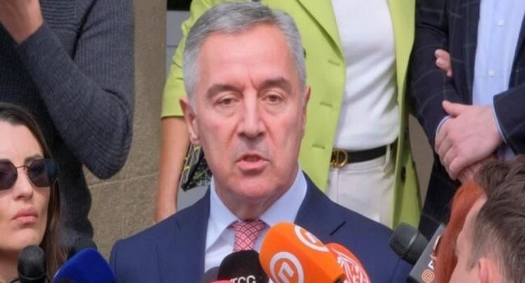 Gjukanoviç fiton raundin e parë të zgjedhjeve presidenciale