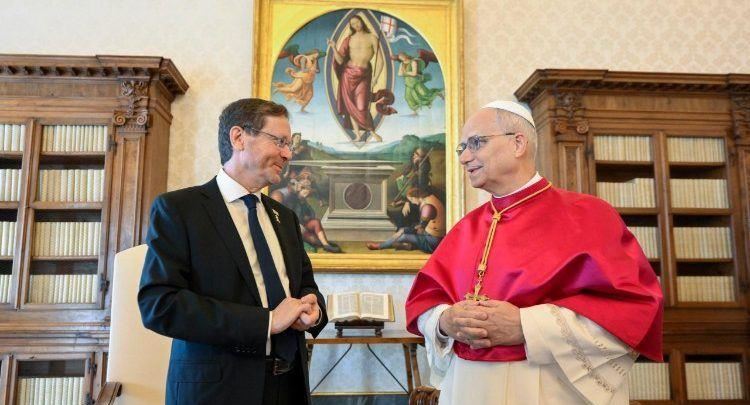 Bisedë telefonike mes Leonit XIV dhe Presidentit Herzog: të rihapen të gjitha kanalet e dialogut