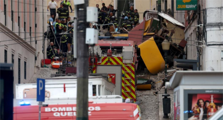 Tragjedi në Portugali, së paku 15 të vdekur pasi tramvaji doli nga shinat
