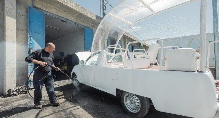 Papamobili i Paqes, dhurata e fundit e Papës Françesku për Gazën