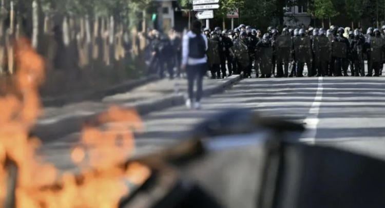 Protestat në Francë, rreth 500 shkolla mbeten të mbyllura