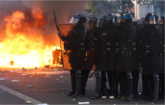 Turma islamiste-majtiste vërshon rrugët e Francës, mbi 250 mijë protestues përballen me policinë