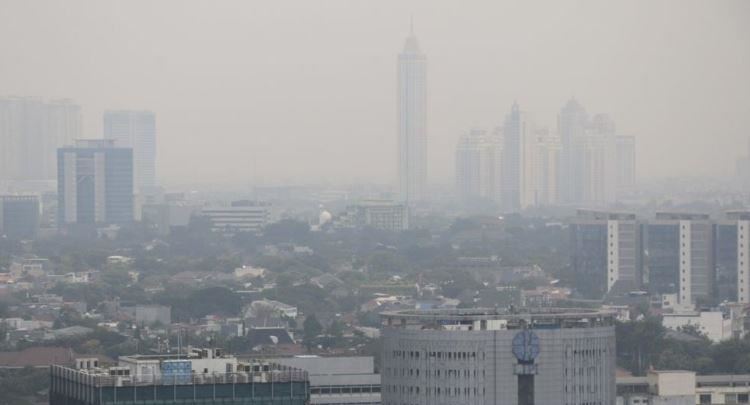 Situatë alarmante në Indonezi, ndotja e ajrit arrin nivele ekstreme
