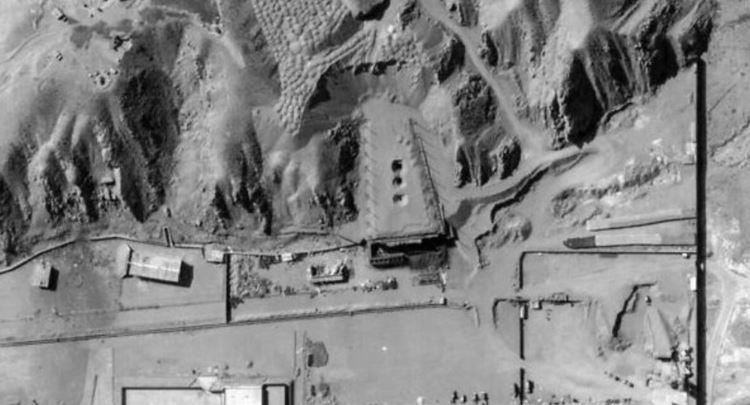 Izraeli bombardon centralin bërthamor në Iran