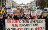 Mbi 45 mijë studentë protestojnë në Gjermani kundër shërbimit të detyrueshëm ushtarak
