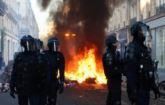 Macron refuzon dorëheqjen e ministrit të Brendshëm pas trazirave në Francë