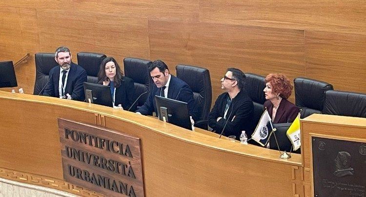 IA, debat në Vatikan mbi etikën, median dhe të ardhmen e njerëzimit