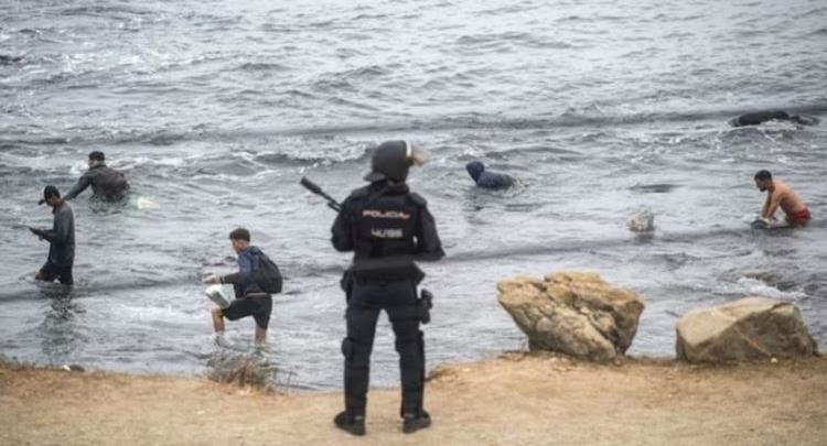 Italia dhe Spanja i japin fund mosmarrëveshjes për migrantët, hiqen kontrollet kufitare