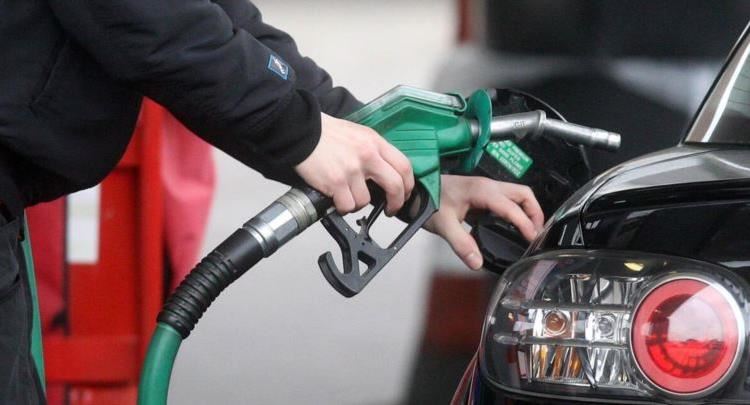 Çmimet e naftës bien pas raportimeve se SHBA i ka dërguar Iranit një plan 15 pikësh