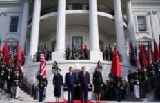 Xi në takimin me Trumpin thotë se Inteligjenca Artificiale duhet të jetë në “kontrollin njerëzor”
