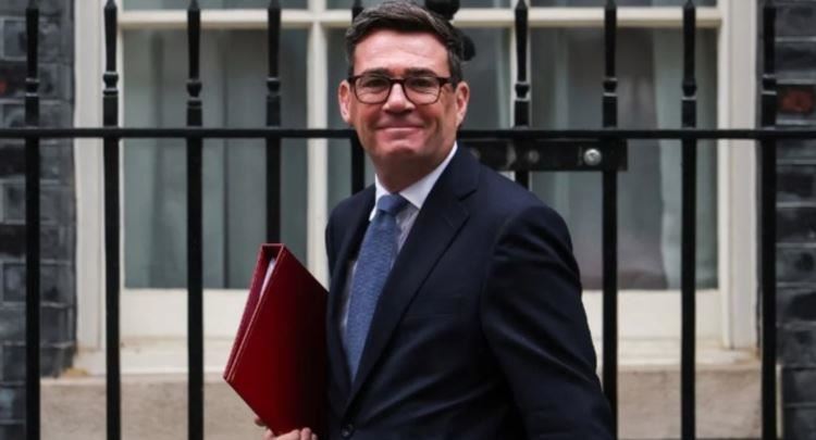 Britania nuk përjashton rikthimin në BE, Kryeministri Burham: Qeveria mund ta shqyrtojë si opsion